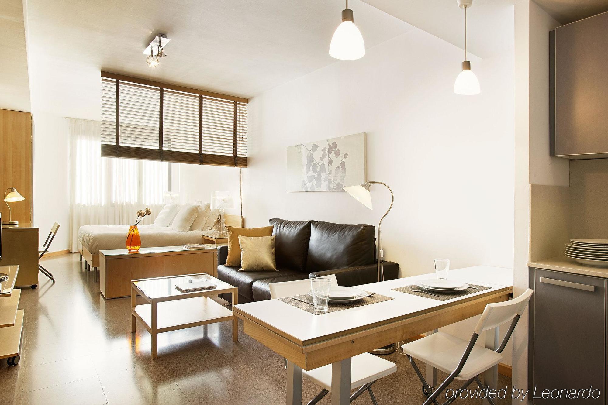 Barcelona Apartment Aramunt Exterior photo