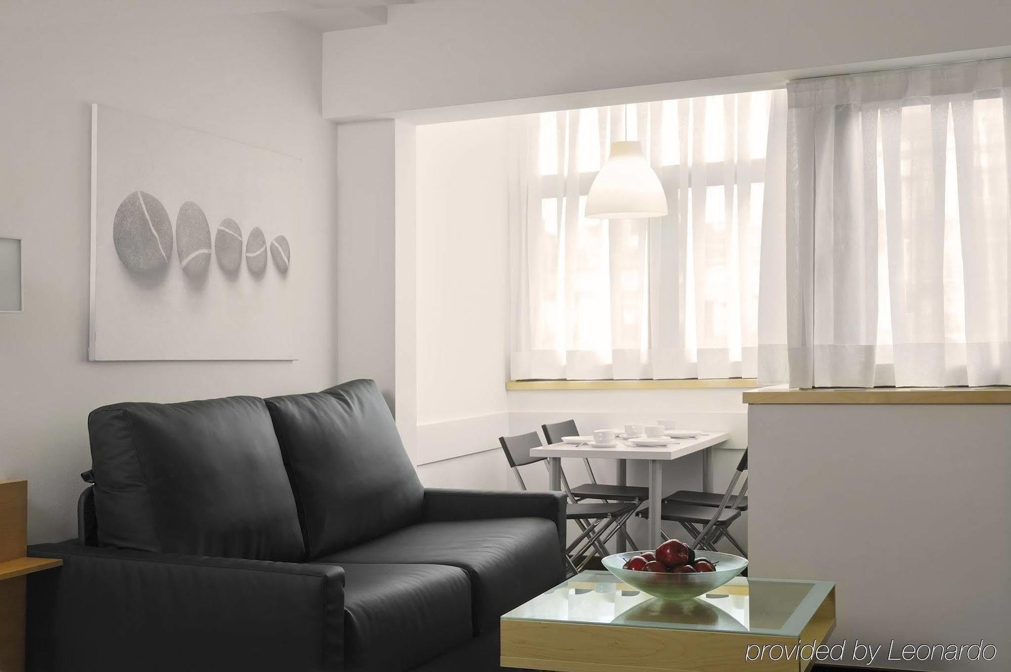 Barcelona Apartment Aramunt Exterior photo